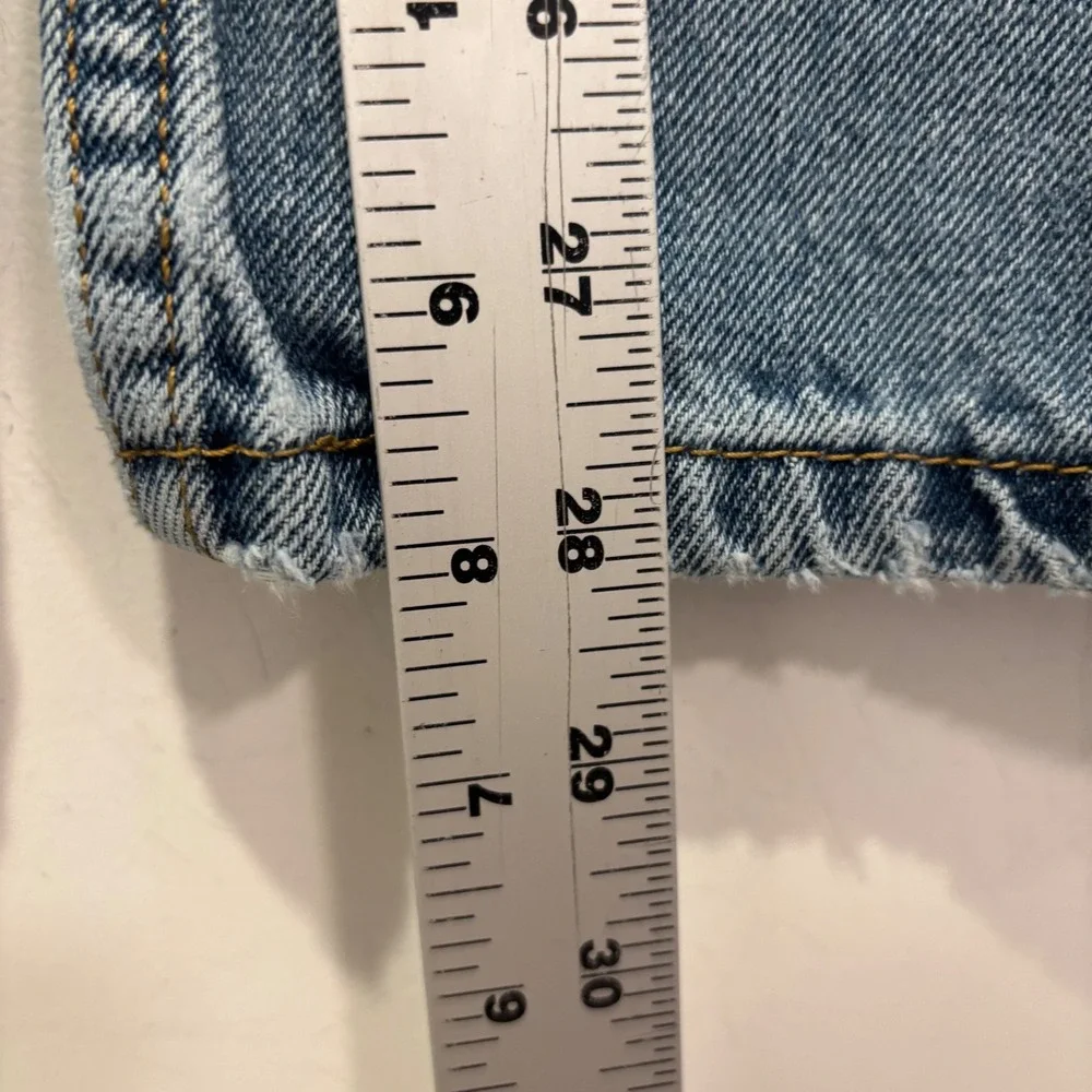 Levis 505 Regular Fit Straight Leg Jeans Mens 30x30 Medium Wash Blue Denim